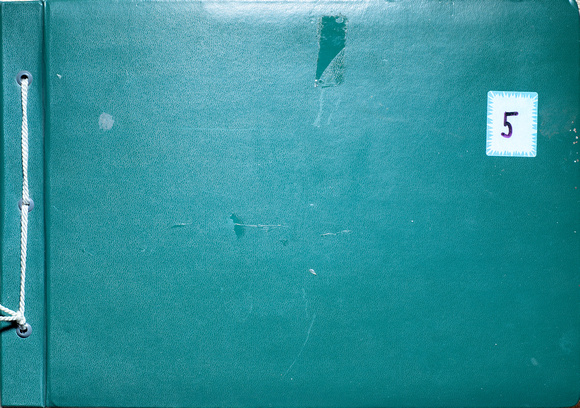 Album05_Aussen